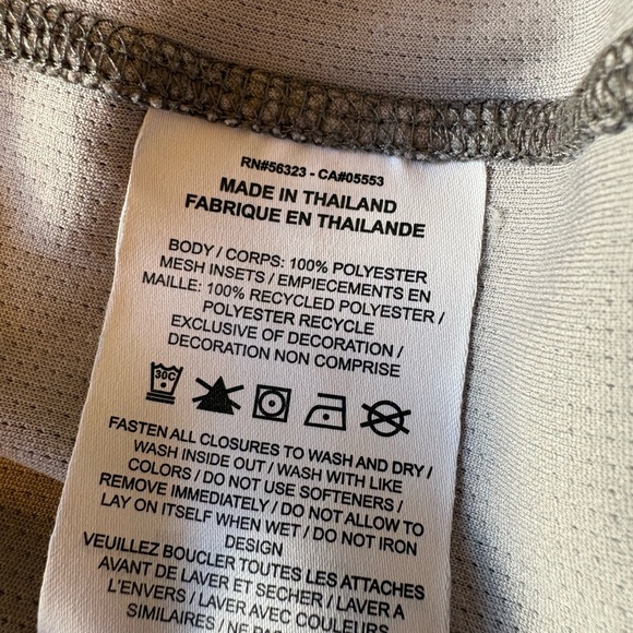 Nike Dri-FIT Men’s Gray Quarter Zip Pullover XL Athletic Top - Picture 5 of 7